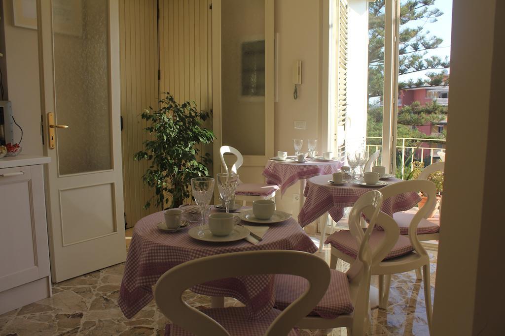 B&B Il Giglio Bianco ซอร์เรนโต ภายนอก รูปภาพ